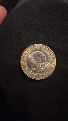 £350 • Buy William Shakespeare £2 Pound Coin Skull & Rose Mint Error Off Centre Collectible