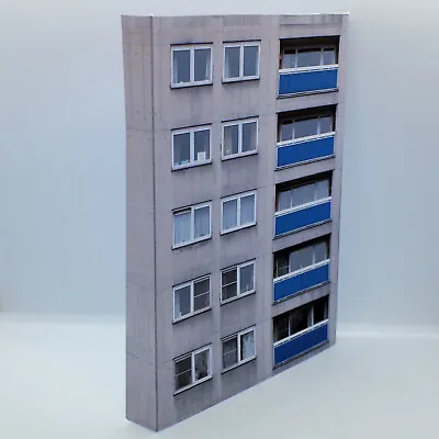 Card Low Relief OO Gauge Residential Building 1/76 Scale 4mm Model Railway R1 • £5.35