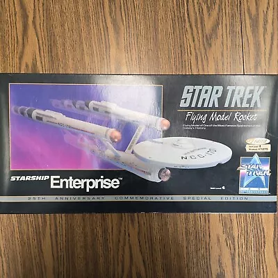 Star Trek Starship Enterprise Flying Model Rocket Kit - Estes #1275 - 25th Anniv • $40
