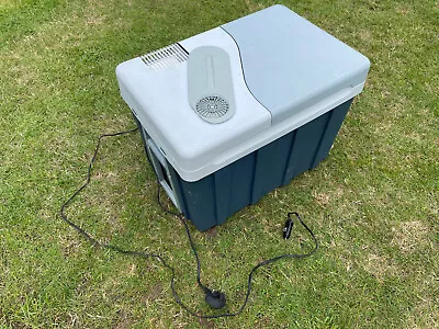 Mobicool W40 39 Litre Cool Box  Car Camping Or Home  Cooling AC/DC 230/12V  • £75