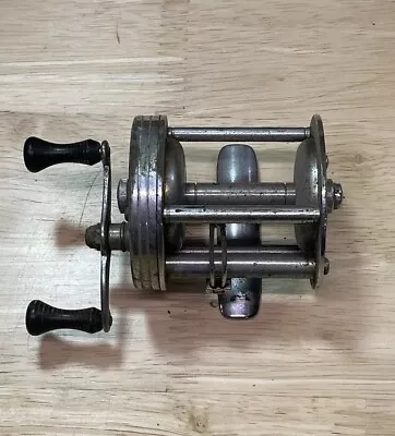 Vintage Shakespeare True Blue 1956 Model FK Fishing Bait Casting Reel Works • $19.99