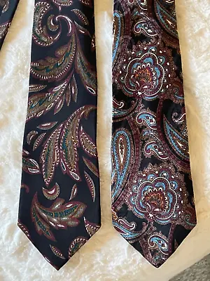 LOT Vintage MENS 100% Italian Silk Tie Necktie Paisley Halston 2 Made In USA • $9.99