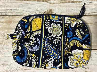 New Vera Bradley Medium Cosmetic Bag In Ellie Blue • $29