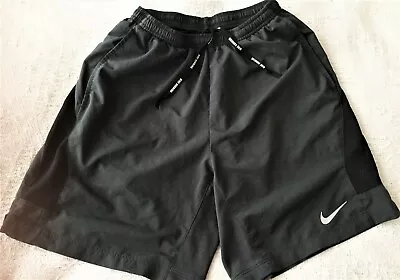 Beautiful Nike RUN Shorts DRI FIT • £45