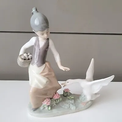 Lladro Aggressive Goose Pulling Girl Flowers Figurine 1288 With Original Box EUC • $179.99