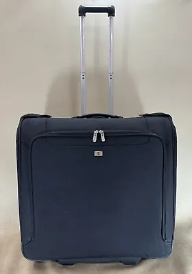 Victorinox Mobilizer NXT 4.0 Black Ballistic 23 ' Wheeled Deluxe Garment Bag • $245