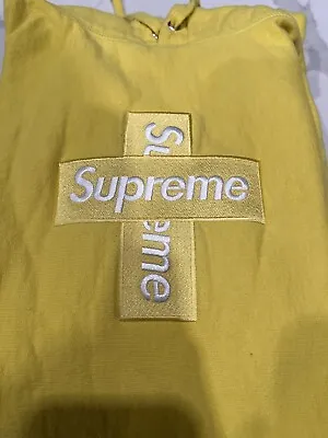 Supreme Cross Box Logo Hoodie Large • $200