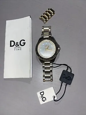 D & G DOLCE&GABBANA TIME Ladies Watch Gold Colour ⌚ • £25