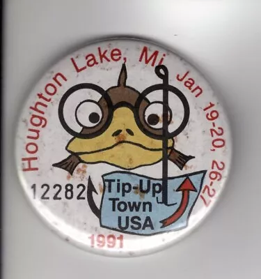 1991 Tip Up Town Badge Pin Pinback-michigan Dnr Deer Bear Fishing Patch License • $12.99