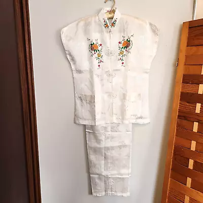 Vintage Asian Floral Embroidered White Satin Lounge/ Pajama Set Size Large F4 • $39.99