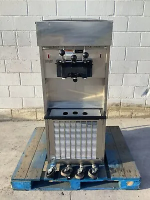 $5400 • Buy Ice Cream Machine Electro Freeze SL500-132 Water Cooled 3Ph 208/230 Tested