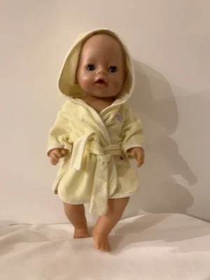 Baby Born Doll Zapf Yellow Bath Time/Swimming Hooded Wrap Doll Display Only. • £6.99