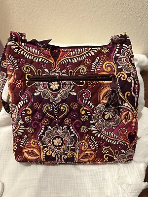 EUC Vera Bradley Happy Safari Sunset  Crossbody Hipster Purse • $18