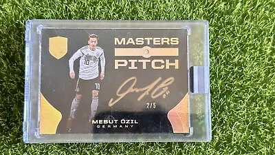 2018 Eminence MESUT OZIL Masters Of The Pitch On Card Auto GOLD #2/5 Germany • $699.99