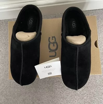 UGG Cottage Clog In Black Size 5 • £70