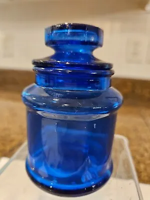 Vintage Collectible VICKS VAPOR RUB Cobalt Blue Glass Jar With Lid 4 Inches Tall • $33.73