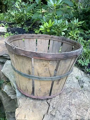 Vintage Wooden Wire Handled Bushel Basket • $20