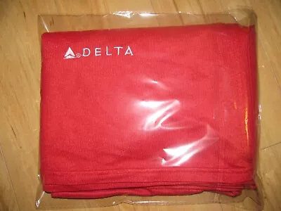 $6.99 • Buy DELTA AIRLINES Logo Lap Red First Class Plane Blanket Throw Toddler Thin