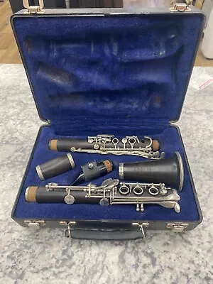 Selmer Signet  100 Wood Clarinet With Case • $79.95