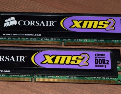 £9.99 • Buy CM2X1024-6400C4 Corsair XMS2-6400 2GB (2 X 1GB) PC2-8500 DDR2-800MHz RAM Memory