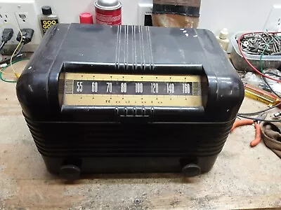 RCA Radiola Tube AM Radio Model 76ZX11 Bakelite - 1947 • $30