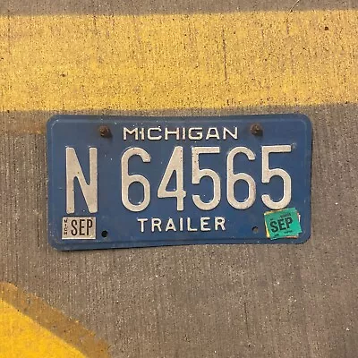 1984 Michgan Trailer License Plate Vintage Auto Tag Garage Wall Decor N 64565 • $9.99