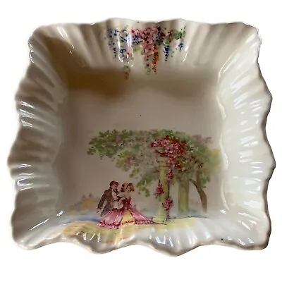 Vintage J & G Meakin Sol Small Fluted Trinket Dish England Floral Couple 391413 • $16.95