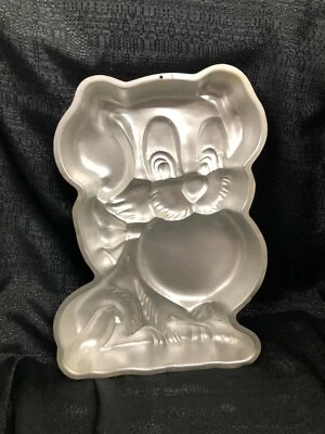 $10 • Buy Wilton Valentine Love Dog Cake Pan 