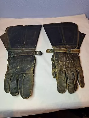 Vintage Gauntlet Motorcycle Gloves • $22