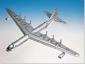 B6610 Executive Desktop B-36J Peacemaker 1:100 Model Airplane • $317.95