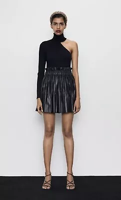 Women’s Zara Paper Bag Waist Pleated Faux Leather Skort Size XS • $30