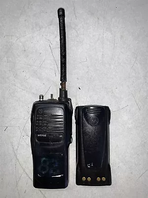 Motorola Handie-talkie Ht750 Aah25kdc9aa2an With Battery • $23.99