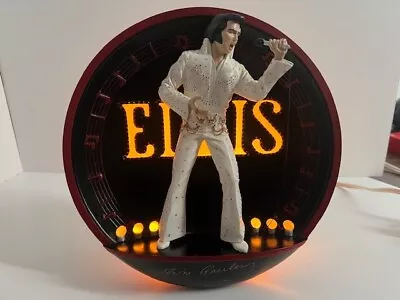 Elvis In The Spotlight On Stage In Hawaii Lighted Light Up Plate #A5283 • $24.99