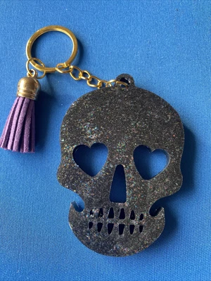 £2 • Buy Skull Keyring