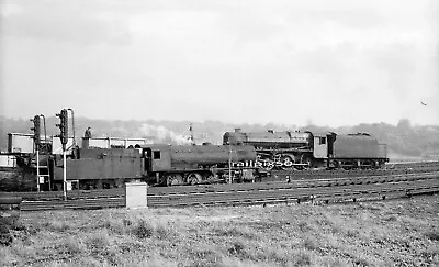 ORIGINAL RAILWAY NEGATIVE. RA169. Steam Locos 90334 45032. Mirfield. 1961 • £4.51