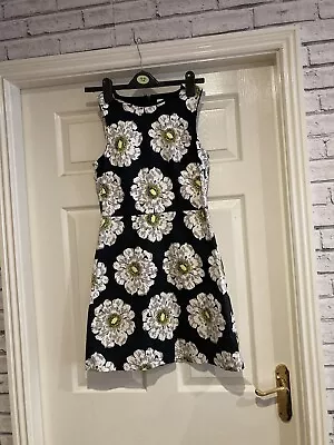 NWOTA  Warehouse Size 10 Sleeveless Black / Floral Dress . • £9