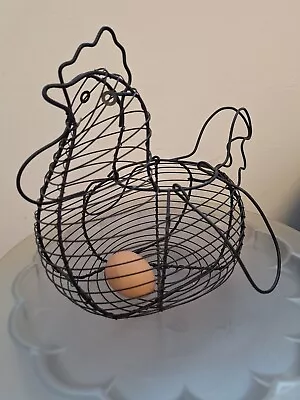 Large Vintage Style Wire Hen Shaped Egg Basket Egg Storage Holder • £10