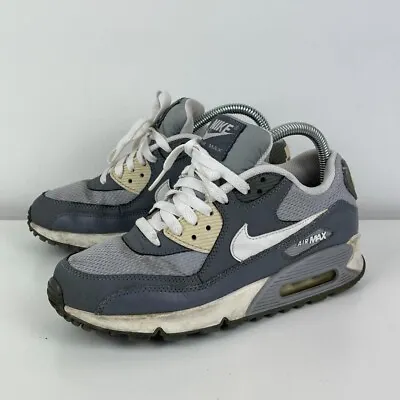 Nike Air Max 90 Grey White Womens Shoes Trainers Size UK 5 • £24.99