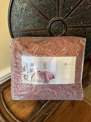 New Hotel Collection Classic Regal Paisley Red Full / Queen Duvet Cover • $79.99