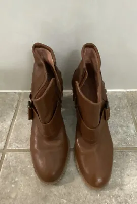 Anthropologie Miss Albright Genuine Leather Ankle Zip Boot Size 9 • $40