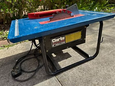 Clarke Woodworker Table Saw CTS800B . Full Working Order Decent Blade 600 Watt  • £10