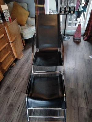 £50 • Buy Black Leather Chair With Pull Out Stool 