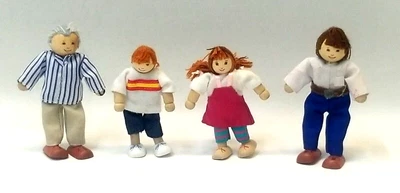 $11.69 • Buy Melissa & Doug Ryan’s Room Posable Wooden Dolls Figures Lot Of 4 For Dollhouse