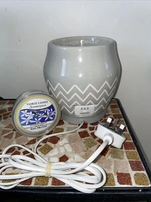 £24.99 • Buy Yankee Candle Large Ceramic Electric Melt Burner With 1 Melt