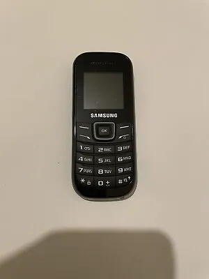 Samsung GT -E1200 - Black (Unlocked) Mobile Phone Good Condition • £11.99