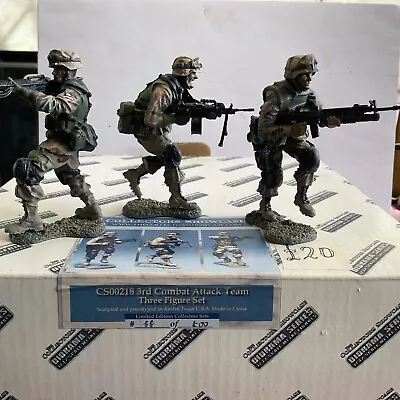 COLLECTORS SHOWCASE Box Set CS00218 Three Combat Attack Team Painted Metal 1/32? • £5