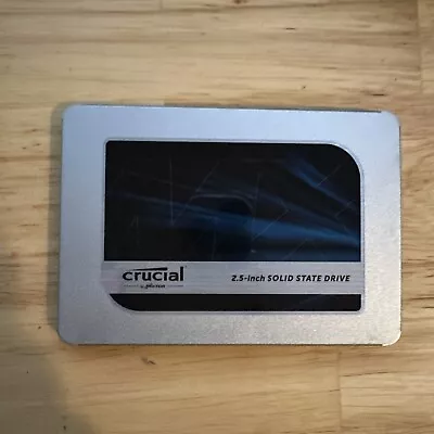 Crucial MX500 2.5 Inch SSD CT1000MX500SSD1 SATA III 1TB Internal SSD - Blue/Gray • $49.98