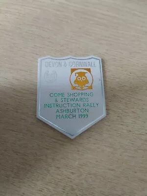 Caravan Club Badge - Devon & Cornwall - Come Shopping - March 1999 • £2.99