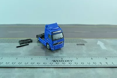 Herpa VOLVO Globetrotter FH16 Tractor Unit Truck Blue 1:87 HO Scale (HO5313) • $11.99