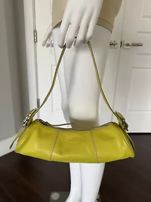 TOD’s Chartreuse Yellow/Green Leather Vintage Barrel Bag *RARE* • $51